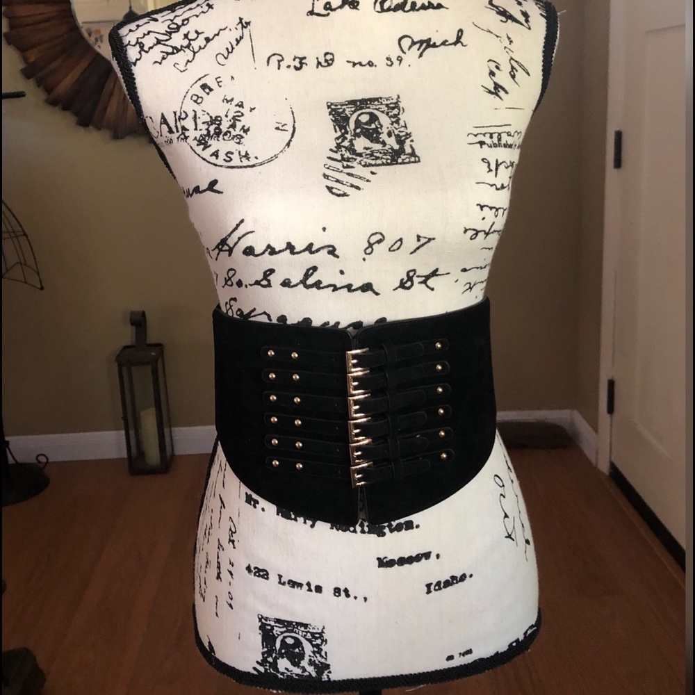 Vintage Style Waist Cinch Snap Back Corset Belt - Picture 3 of 5